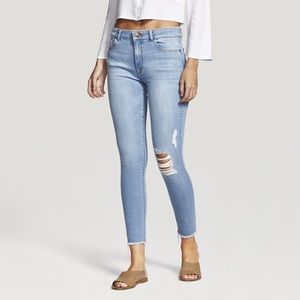 DL1961 Premium Denim. Brand new, worn once.